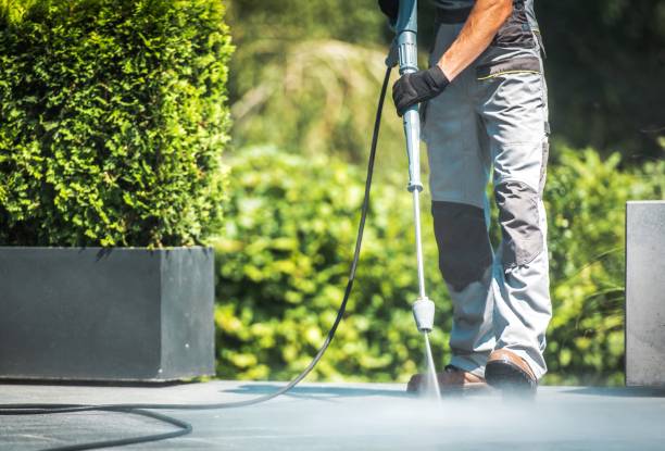 Best Spring Cleaning  in Omaha, TX